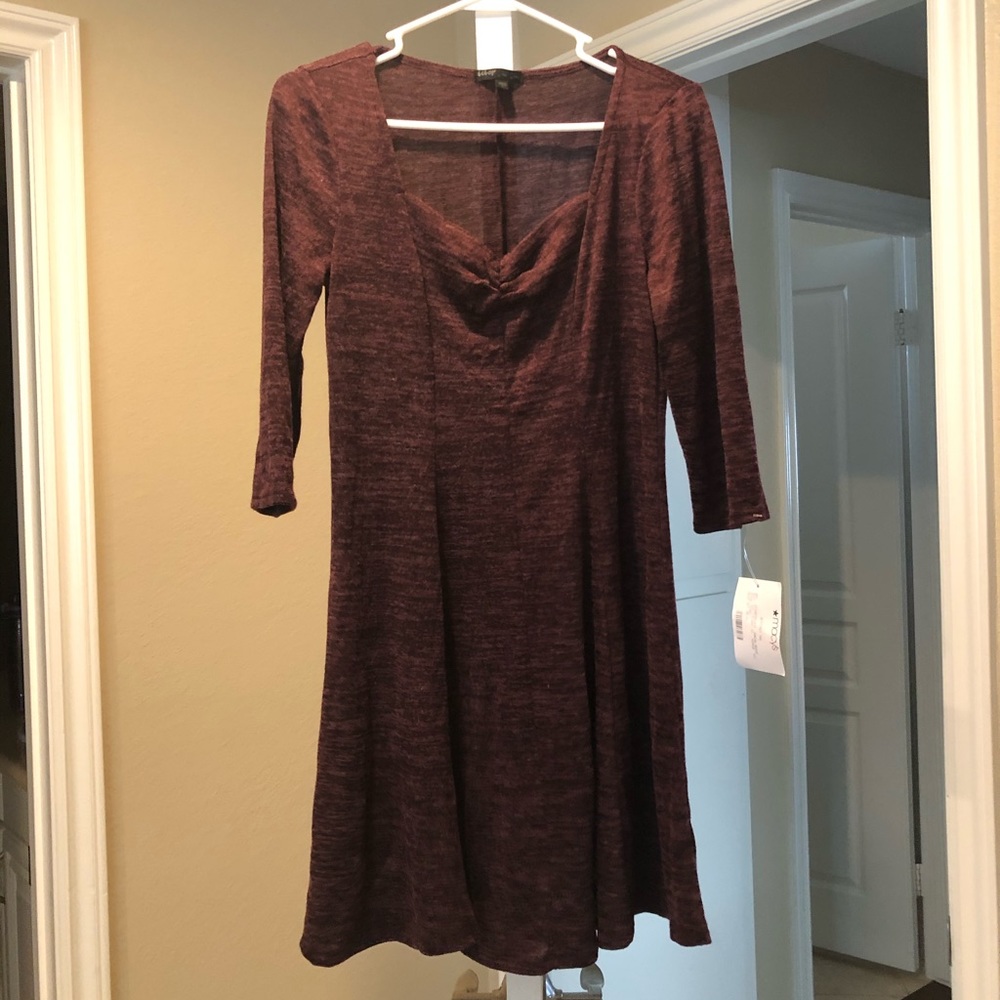 Junior’s A-line dress